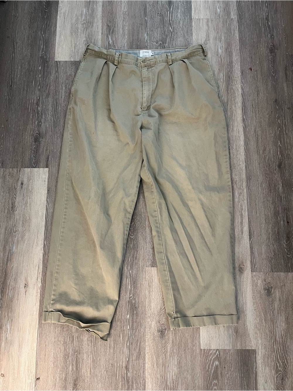 J.Crew Mens Chino Pants Size 38 Khaki Pleated Relaxed Fit Cuffed 100% Cotton